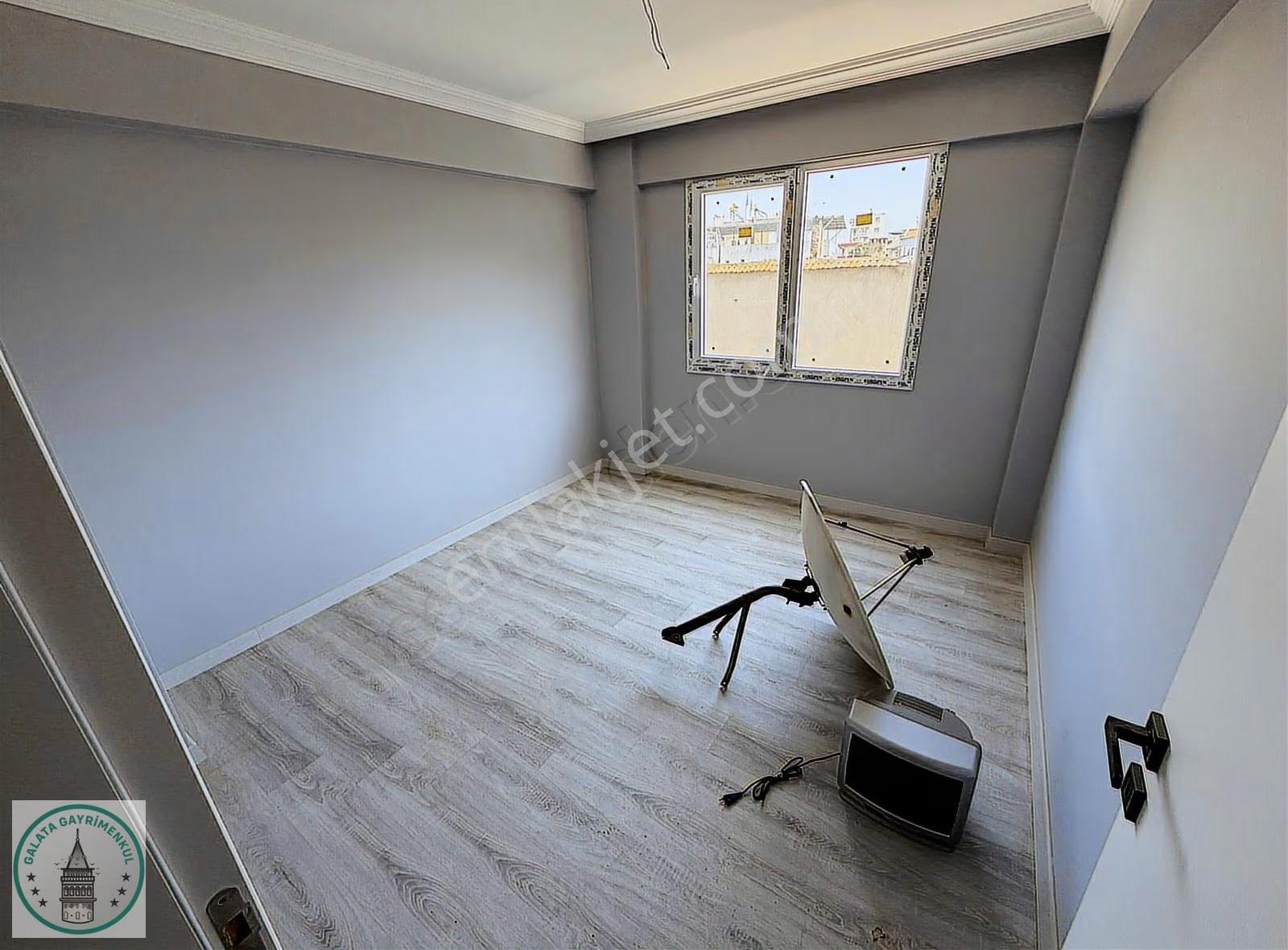 Galata,dan Aydın Köşk Soğukkuyu Mah,de 3+1 Satılık 120 M² Daire - Görsel 10