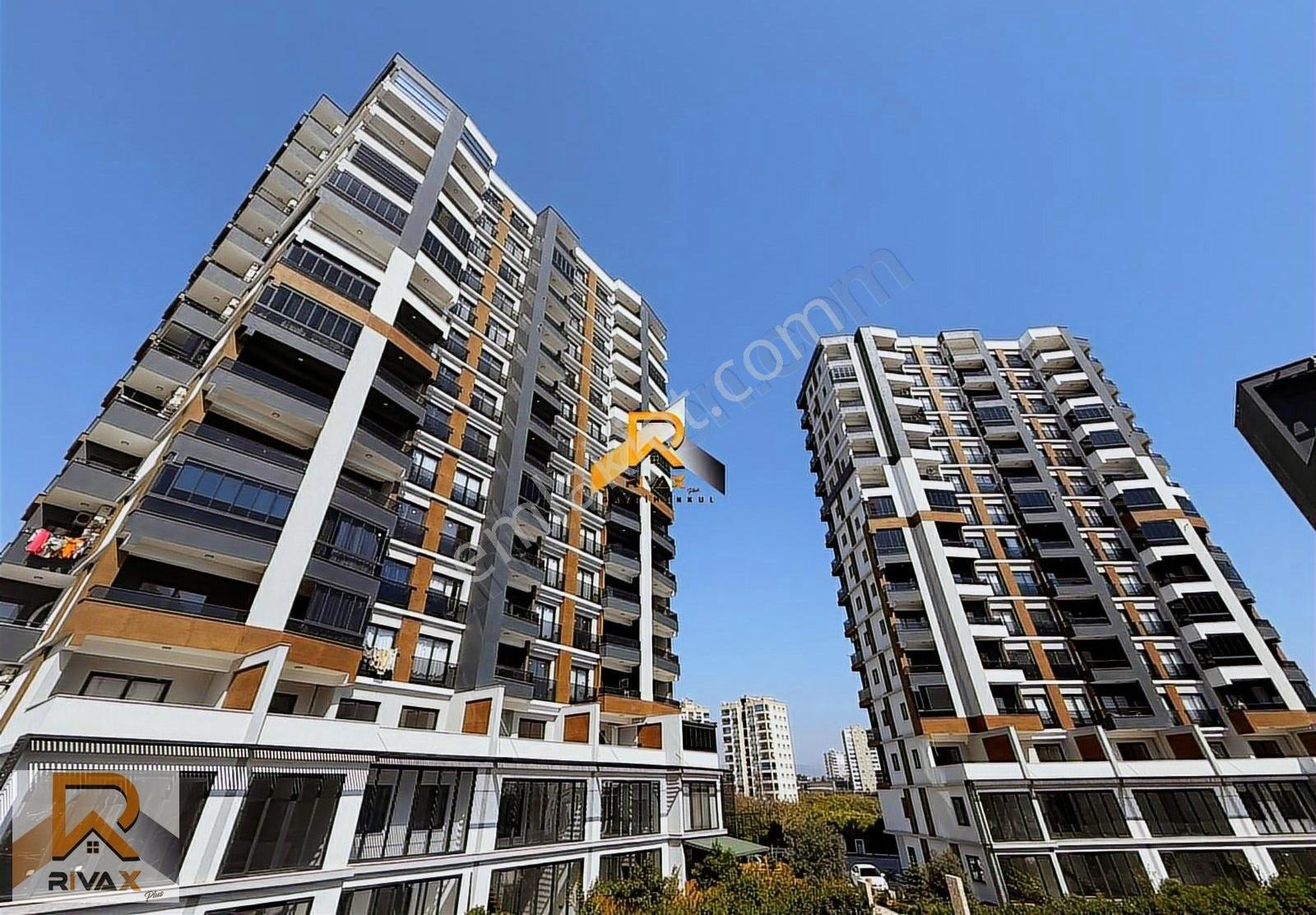 Rivax'tan Otel Konseptinde 7/24 Güvenlikli Denize 150m Lüks 1+1!