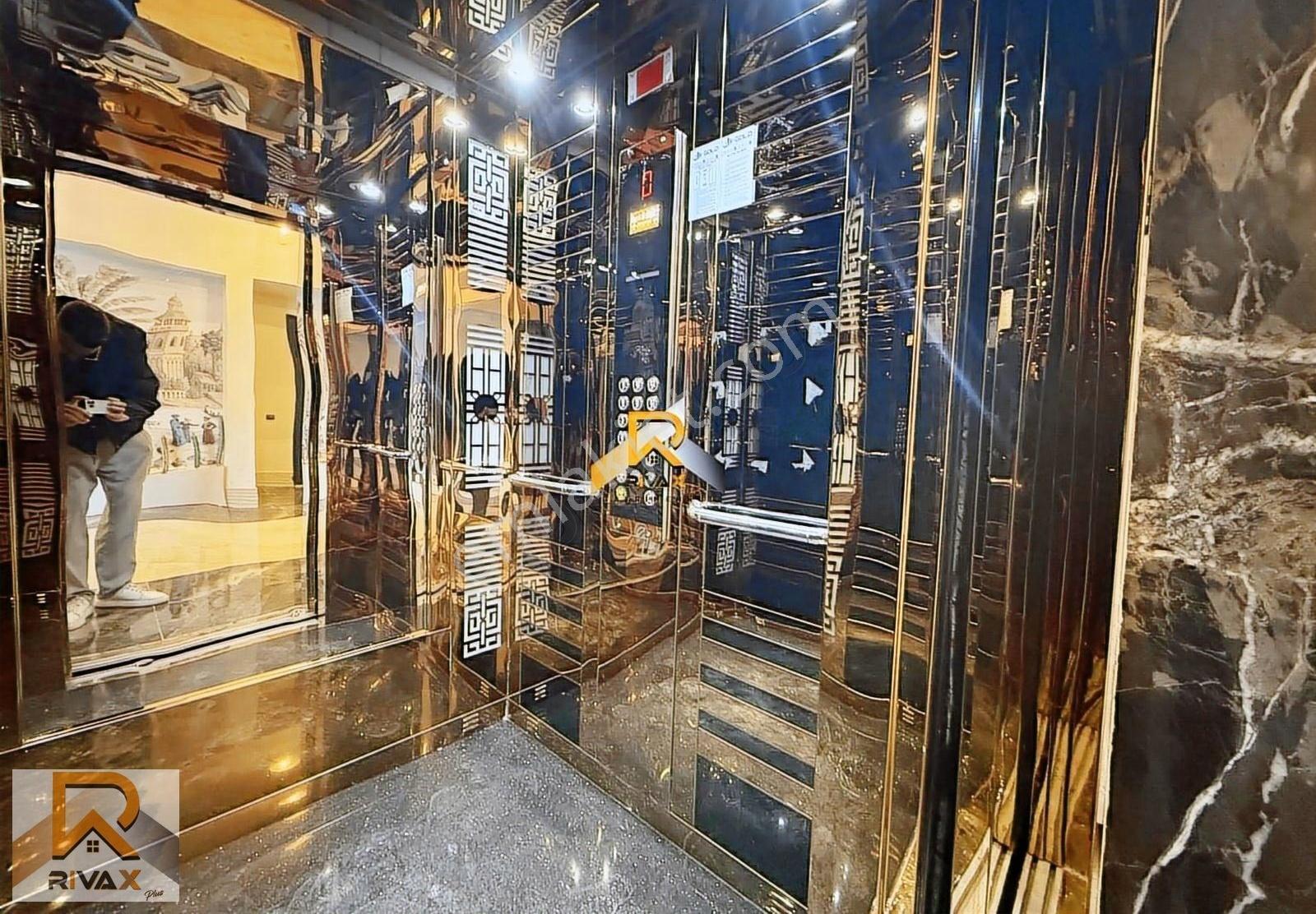 Rivax'tan Otel Konseptinde 7/24 Güvenlikli Denize 150m Lüks 1+1! - Görsel 24
