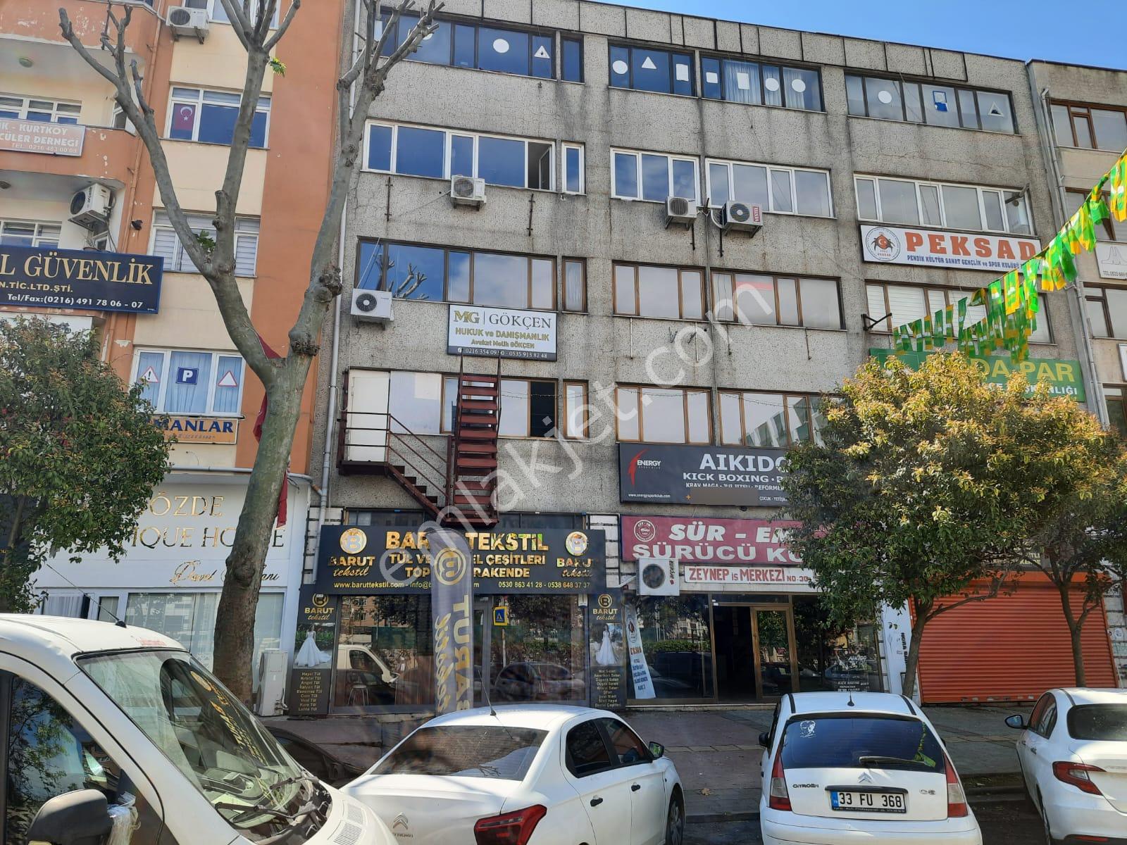 Pendik Merkezde Zeynep İş Merkezinde Satılık İş Yeri 8,098 M2.