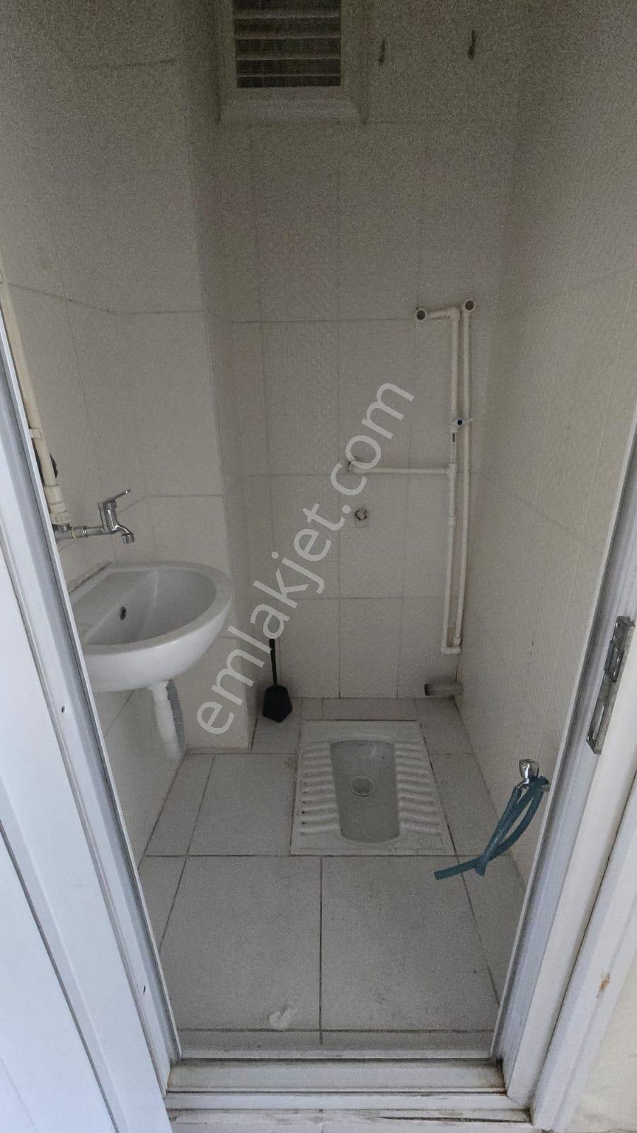 Esenyurt,meydan,merkezi Lokasyon,işlek Cadde,yüksek Giriş Dükkan - Görsel 25