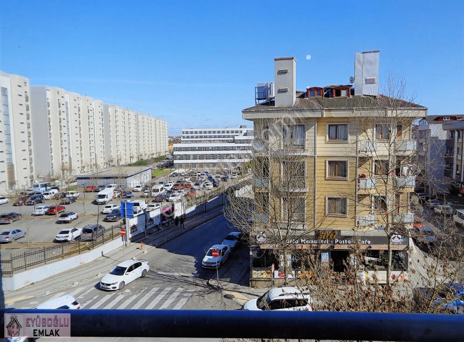 Sancaktepe'de Kent Life Sitesi'nde 1+1 Kombili 3.kat 68 M2 - Görsel 21