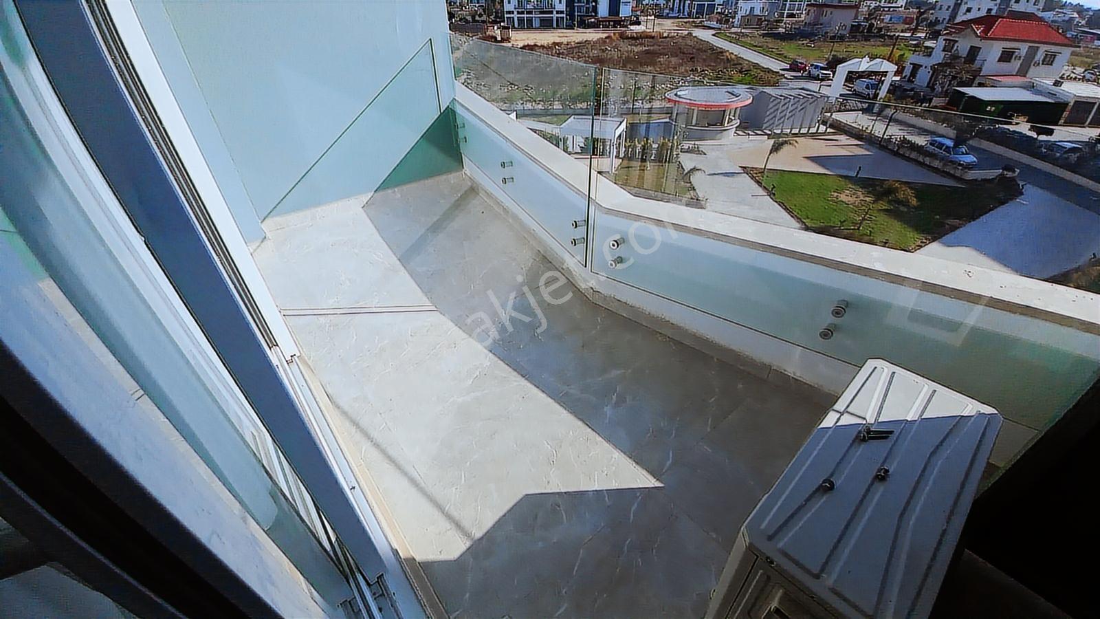 Kıbrıs İskele Long Beach Te Satılık Stüdyo Daire Sky Life Deluxe - Görsel 8