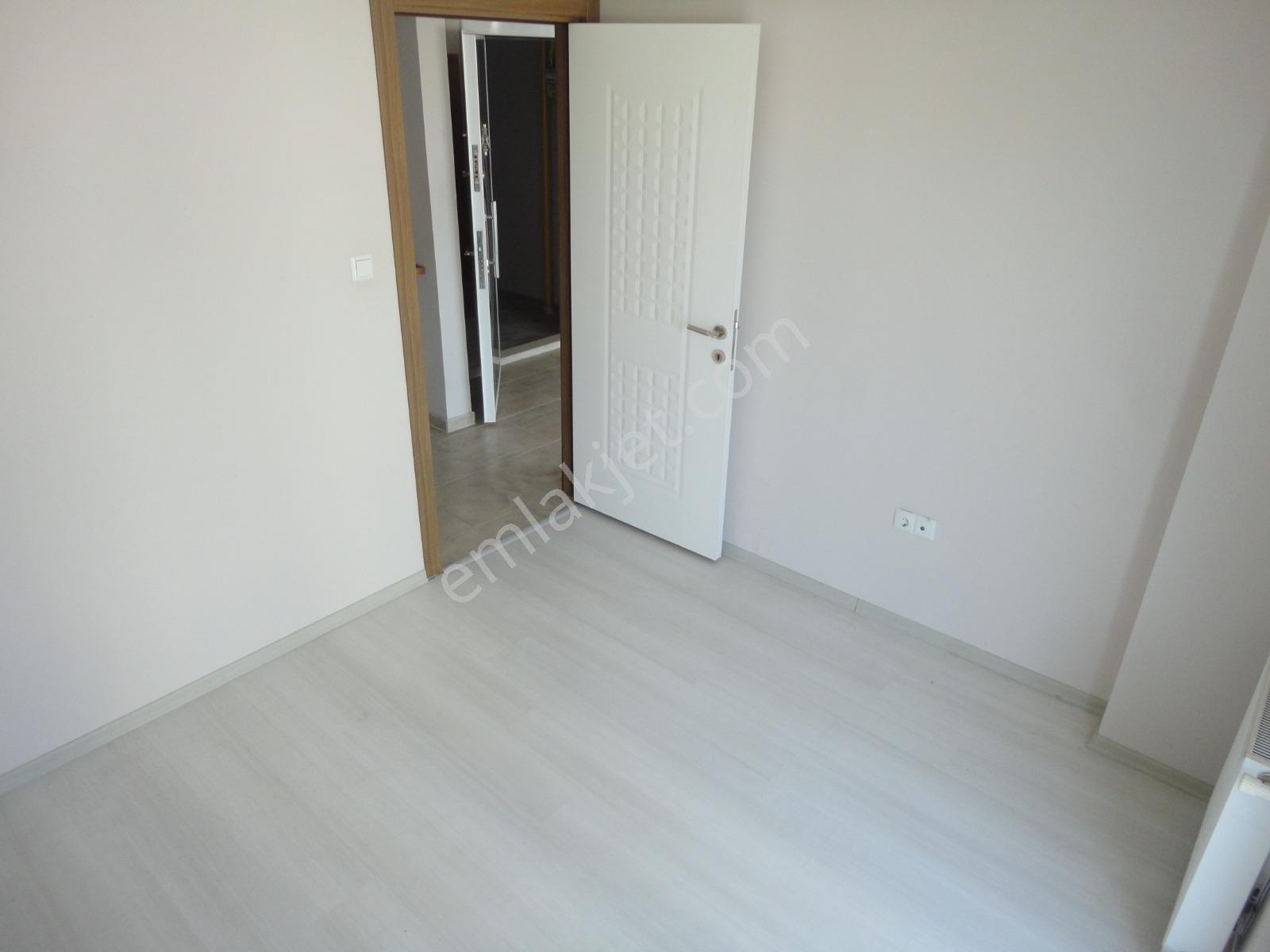 Wınner Wall'dan Merkezde Eşyasız 2+1 Kiralık Daire - Görsel 14
