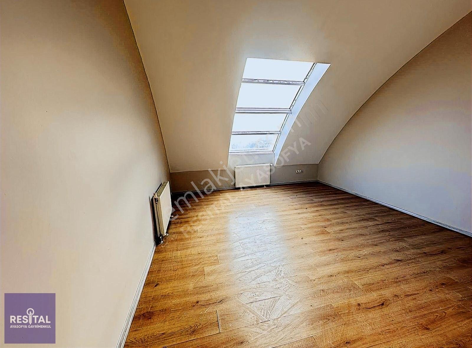 Kayı Plaza Da 300m2 Teraslı Dubleks 4+1 Satılık Ofis - Görsel 8