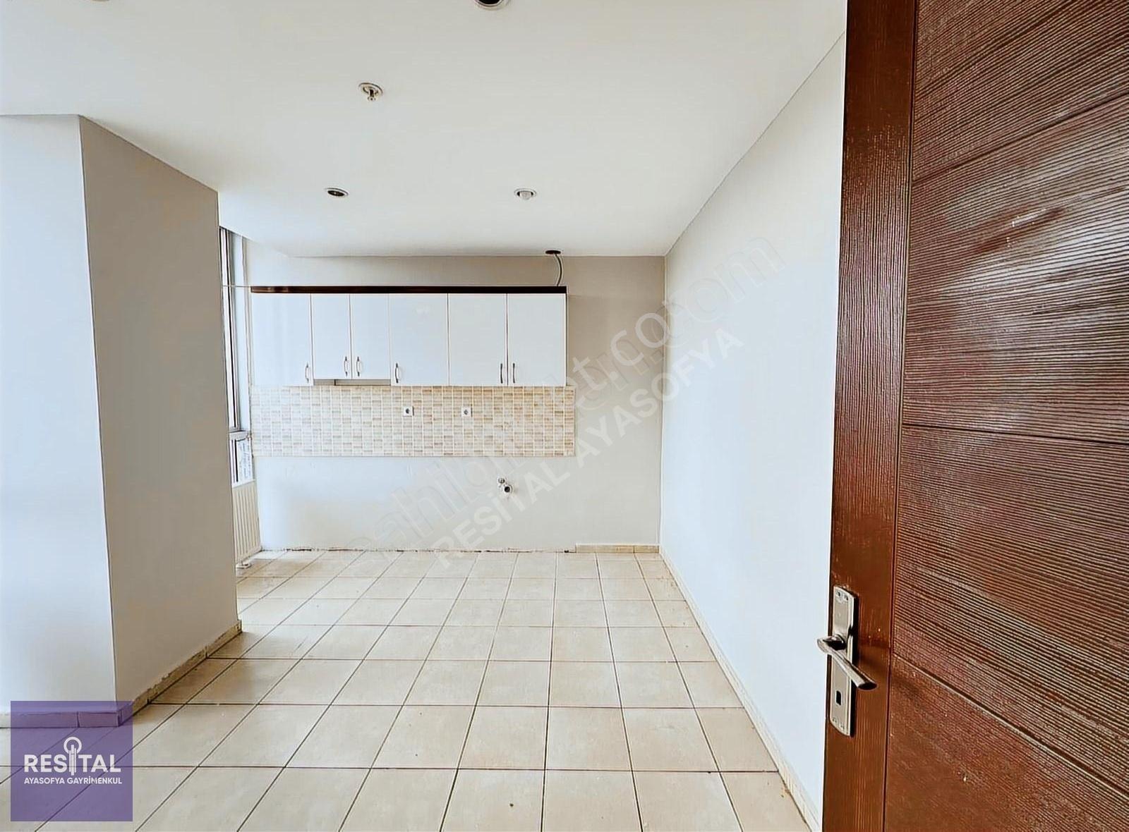 Kayı Plaza Da 300m2 Teraslı Dubleks 4+1 Satılık Ofis - Görsel 4