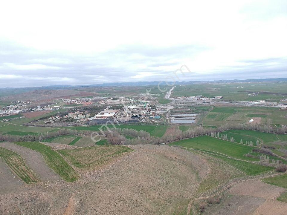 Sorgun Merkez 3 Km Mesafede 4258 M2 Şeker Fabrika Ve Çeşme Yanı - Görsel 6