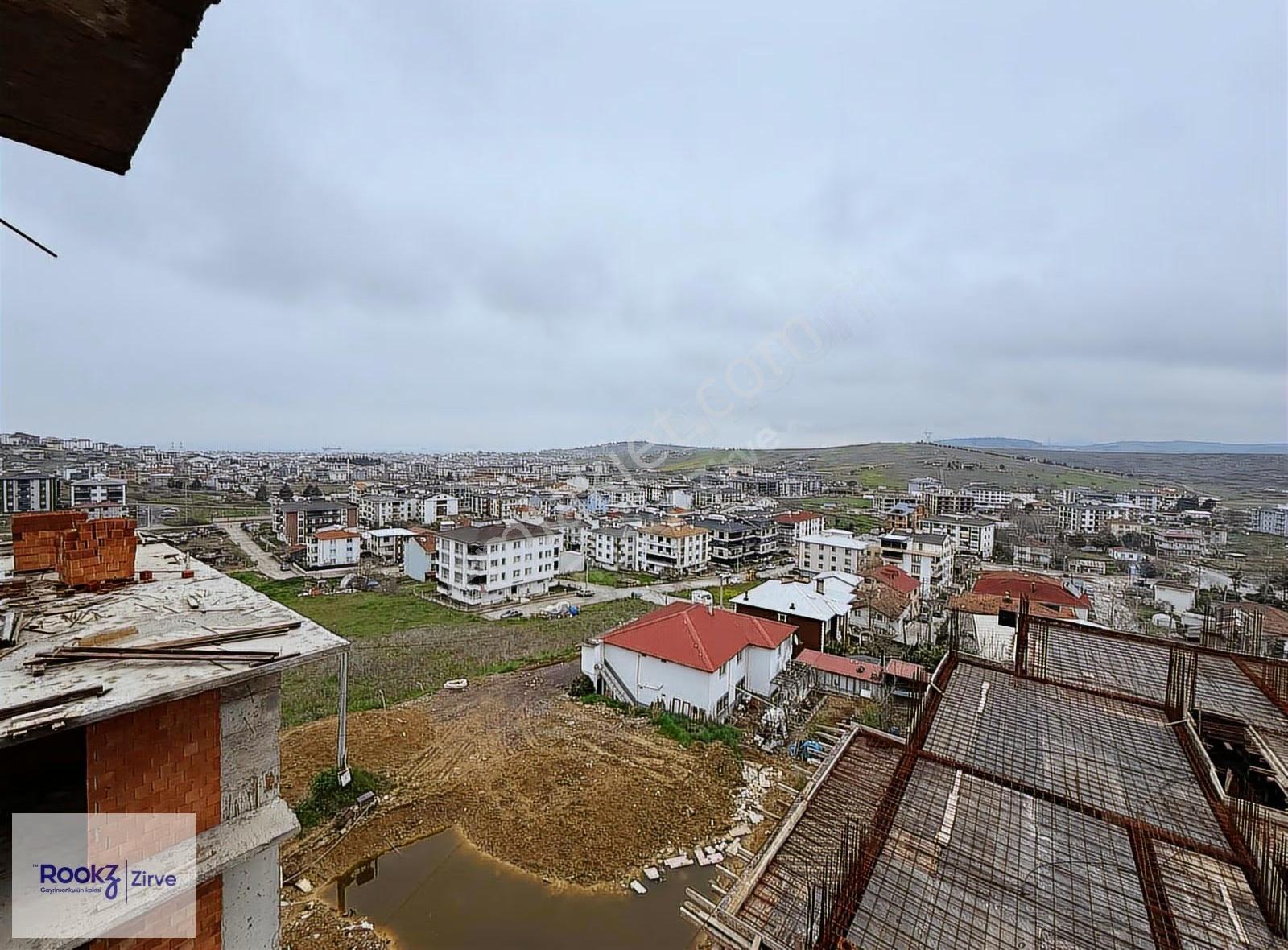 Yalova Çiftlikköy Bu Haftaya Özel Deniz M. 2+1 Satılık Daire