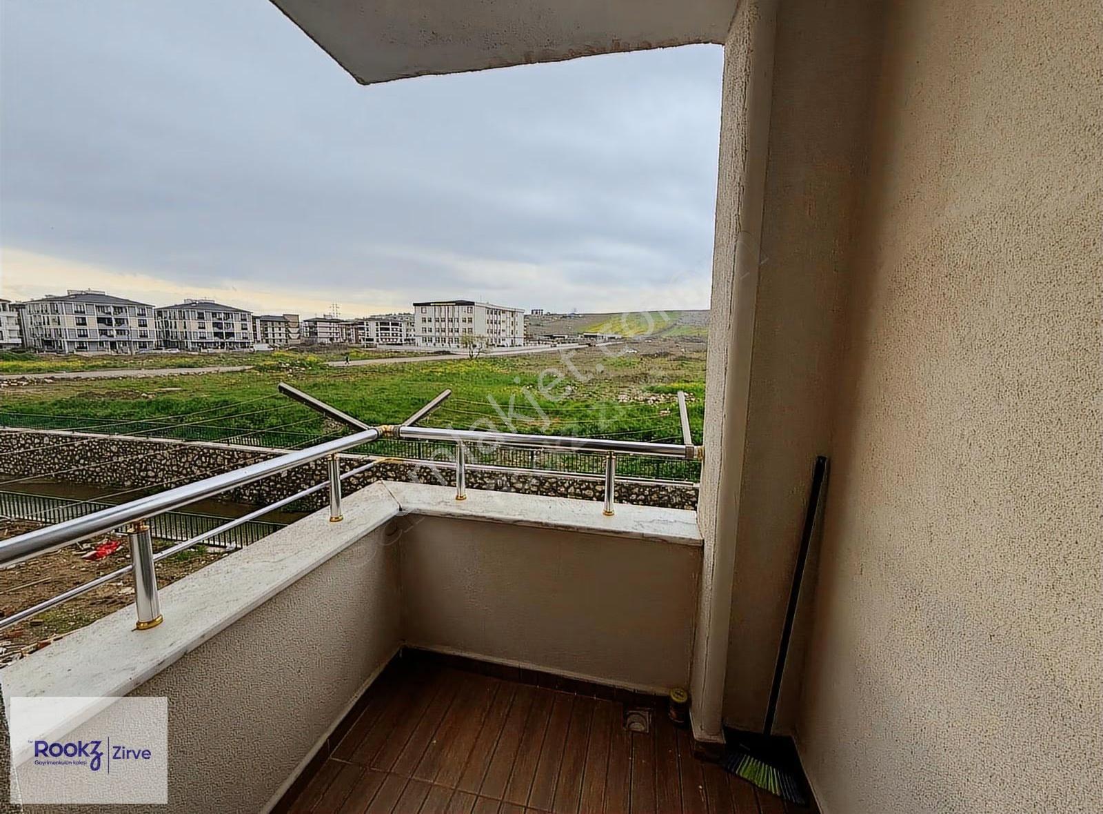 Yalova Çiftlikköy Ana Cadde De Ara Kat 2+1 Satılık Daire - Görsel 7