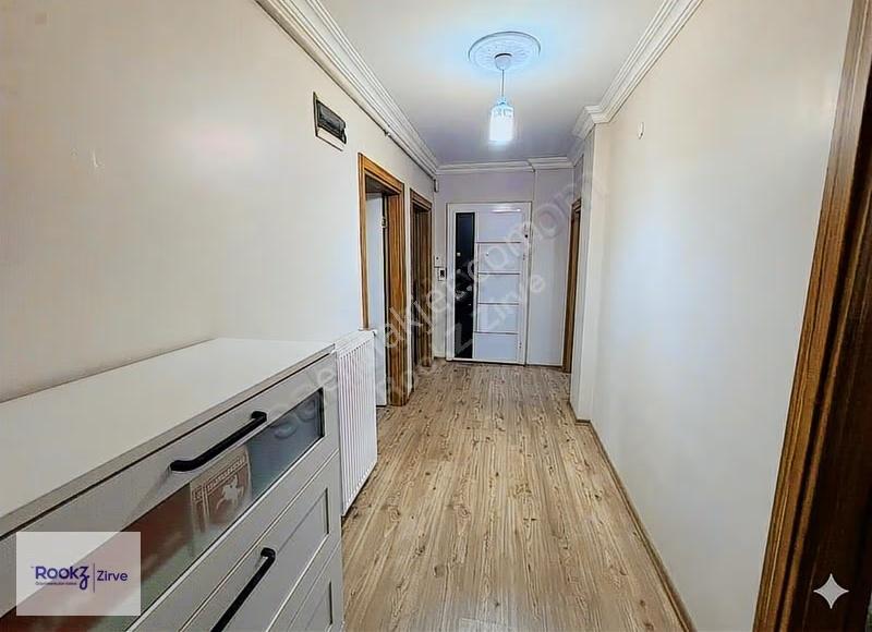 Yalova Çiftlikköy Ana Cadde De Ara Kat 2+1 Satılık Daire - Görsel 4