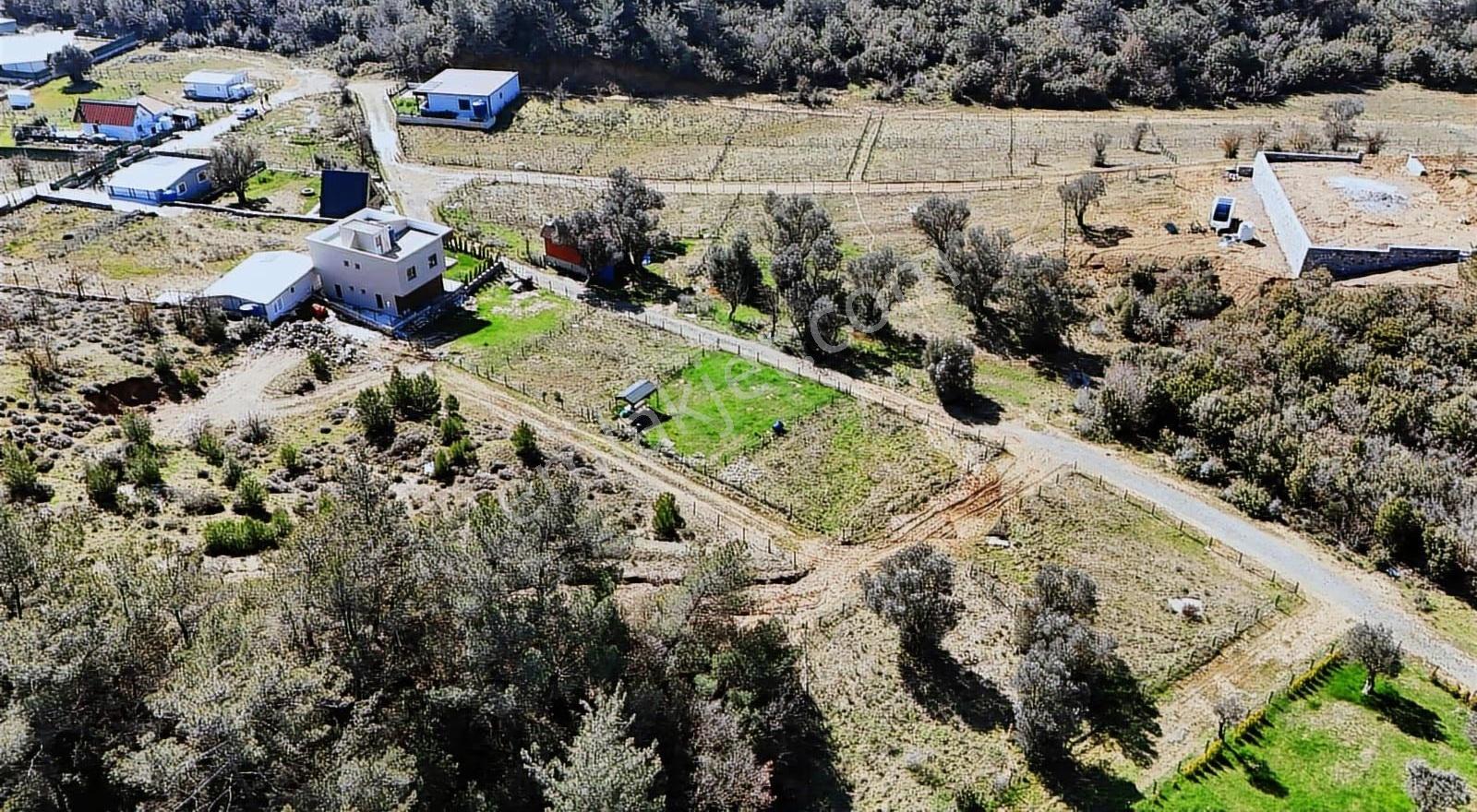 İzmir Bornova Yakaköyde Satılık 310 M2 Arsa - Görsel 4