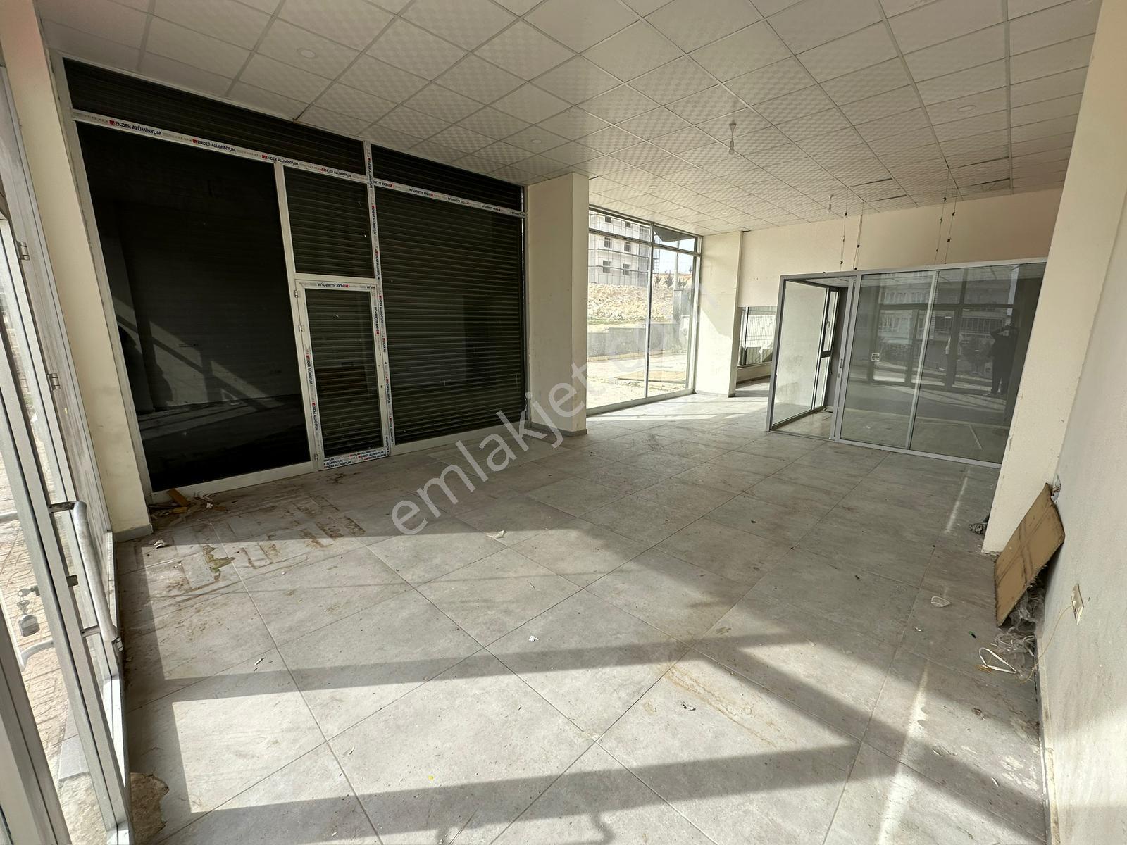 Repa Gayrimenkul Emin Darıcıoğlu Burak Mah Kiralık Köşe Dükkan - Görsel 4