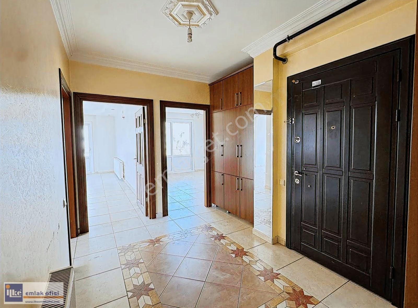 Menteş Mahallesi'nde Emsalsiz Kiralık Daire - Görsel 25