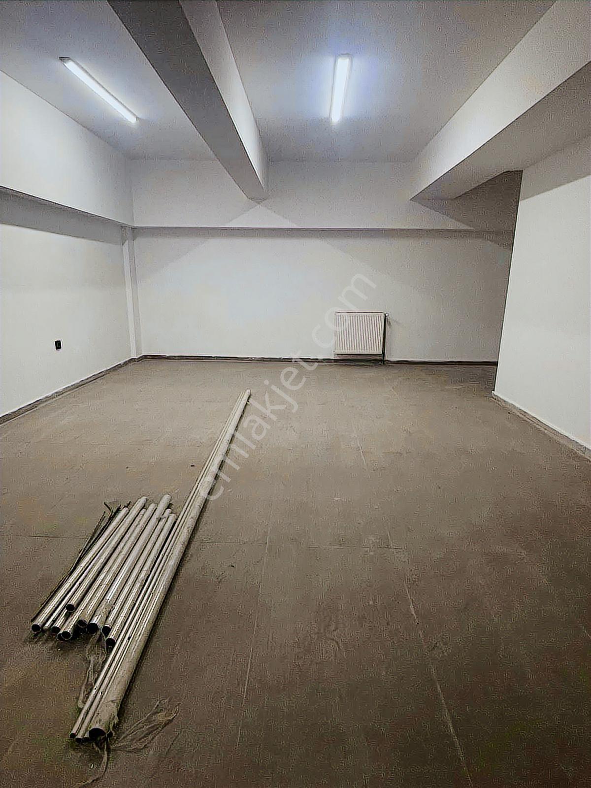 Atatürk Bulvari Tramvay Yolunda 300 M2 3 Katlı Dükkan - Görsel 15