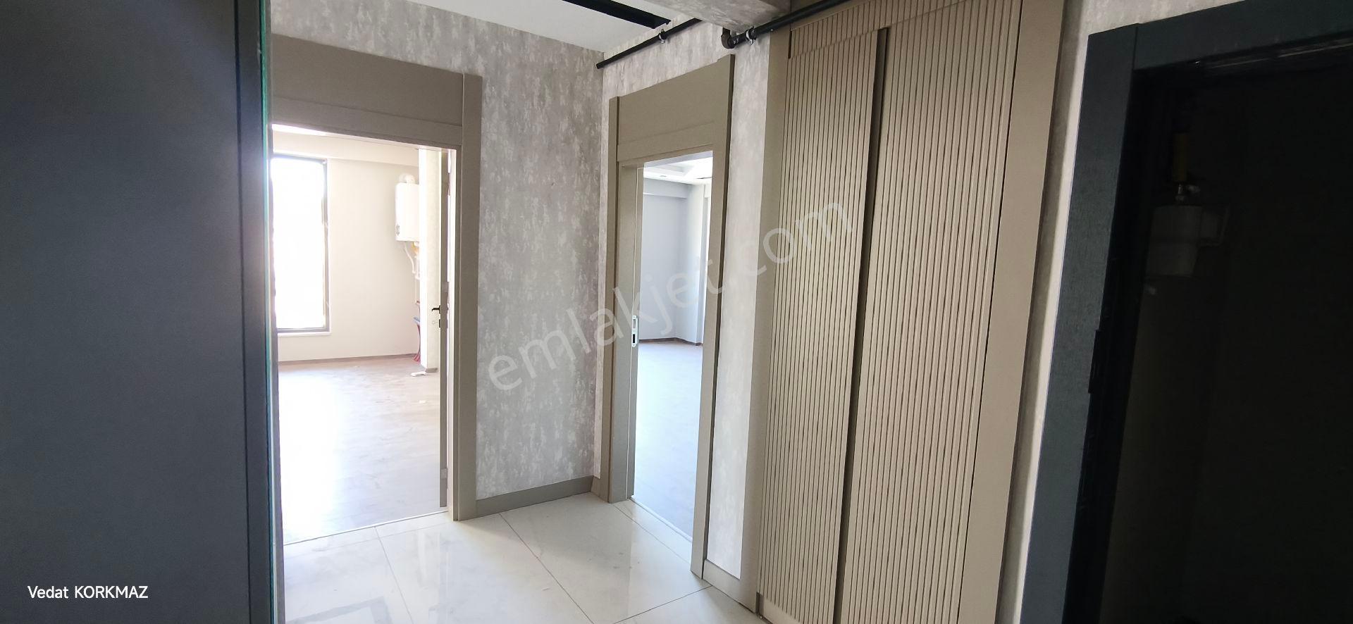 Çamlıtepe'de Kiralık Lüks 3,5+1 - Görsel 2