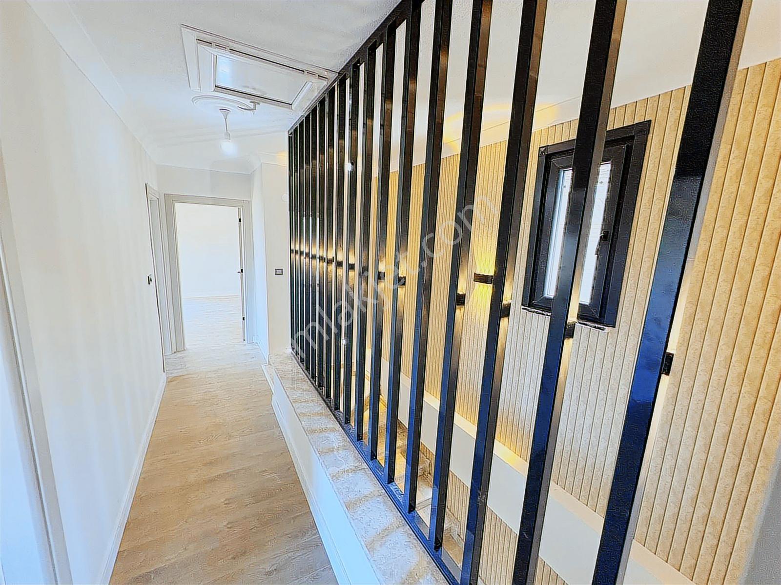 Yeniçiftlik Merkezde Lüks Müstakil 4+1 İskanlı Villa - Görsel 19