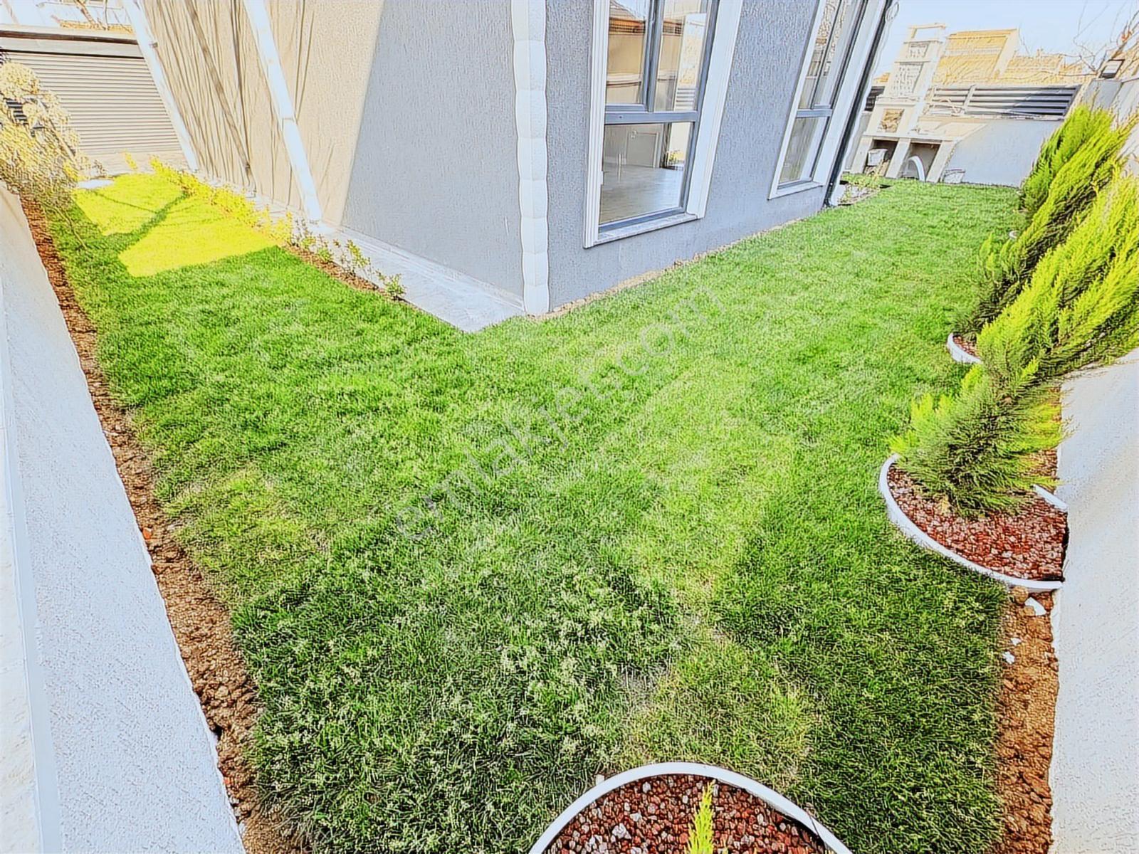 Yeniçiftlik Merkezde Lüks Müstakil 4+1 İskanlı Villa - Görsel 33