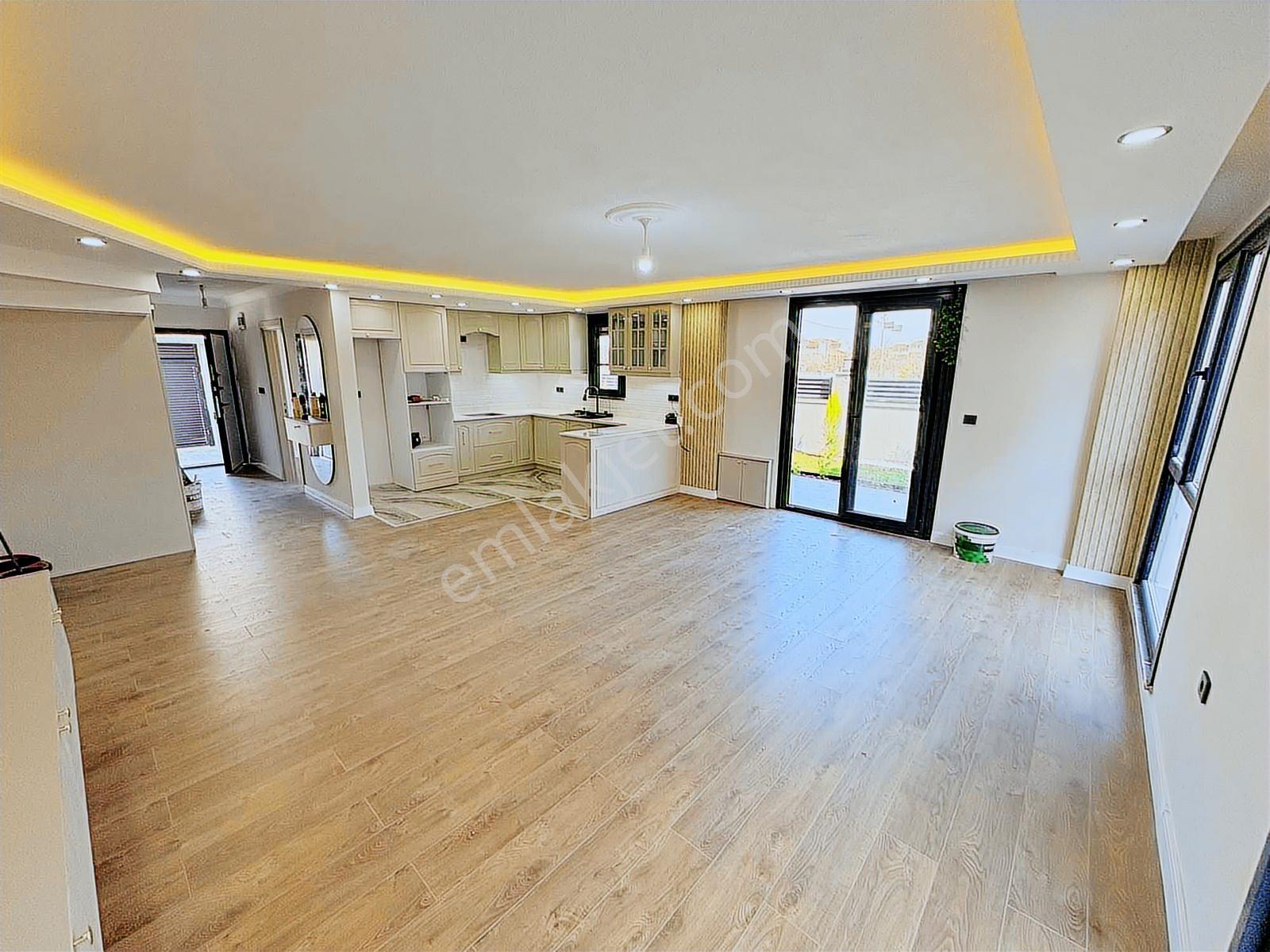 Yeniçiftlik Merkezde Lüks Müstakil 4+1 İskanlı Villa - Görsel 12