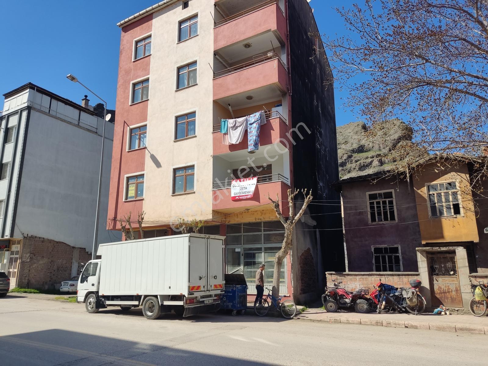 Osmancık Merkezi'nde 3+1 Geniş Daire - Görsel 18