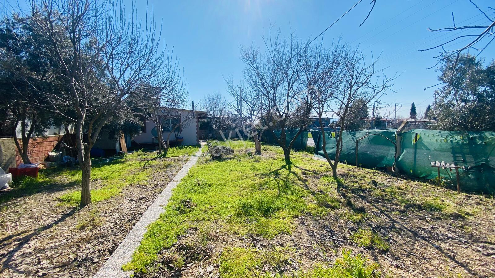 Menderes Kısıklı’da 403 M² Arsa İçinde Eşyalı Müstakil Ev - Görsel 9