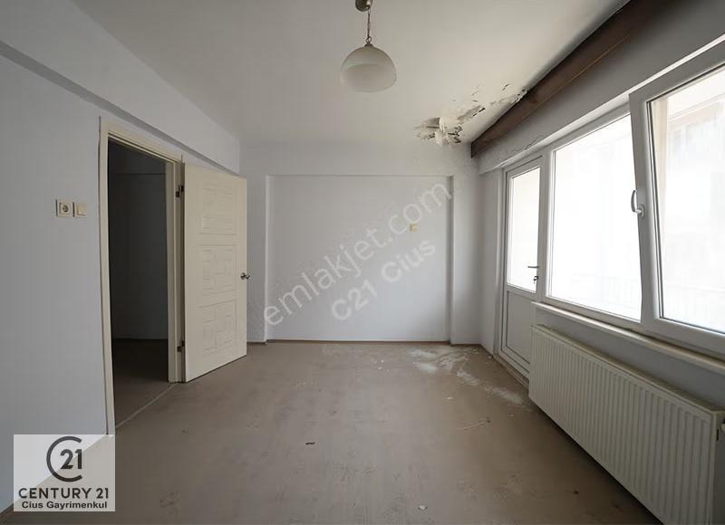 C21 Cius; Orhangazi Caddesi 2+1 Geniş Satılık Daire - Görsel 7
