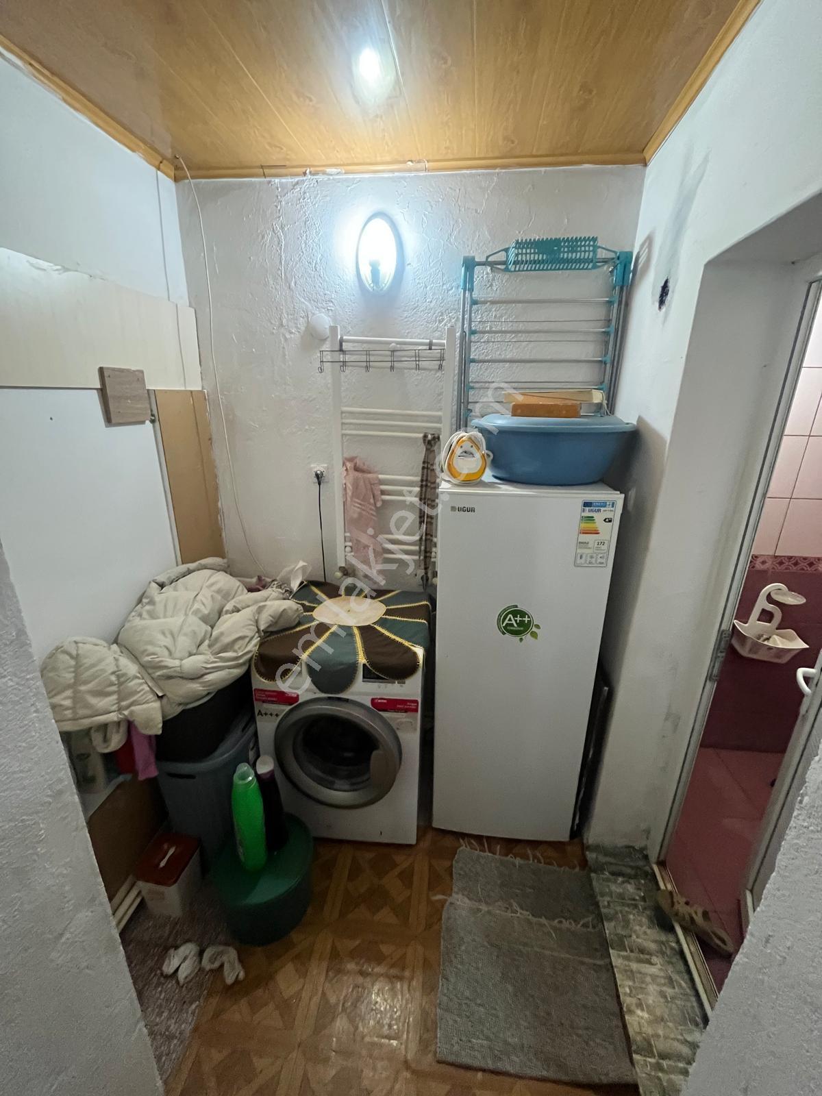 Bergama Barbaros Mah'de Satılık Müstakil Garajlı Ev 214 M2 - Görsel 27