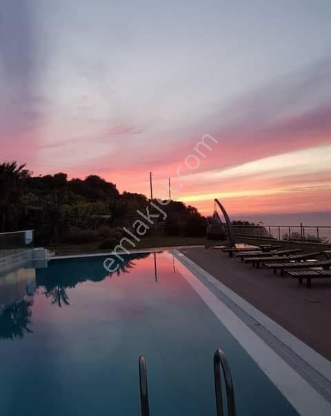 Bodrum Gümüşlük’te Eşsiz Konumda Denize Sıfır Lüks Villa - Görsel 5