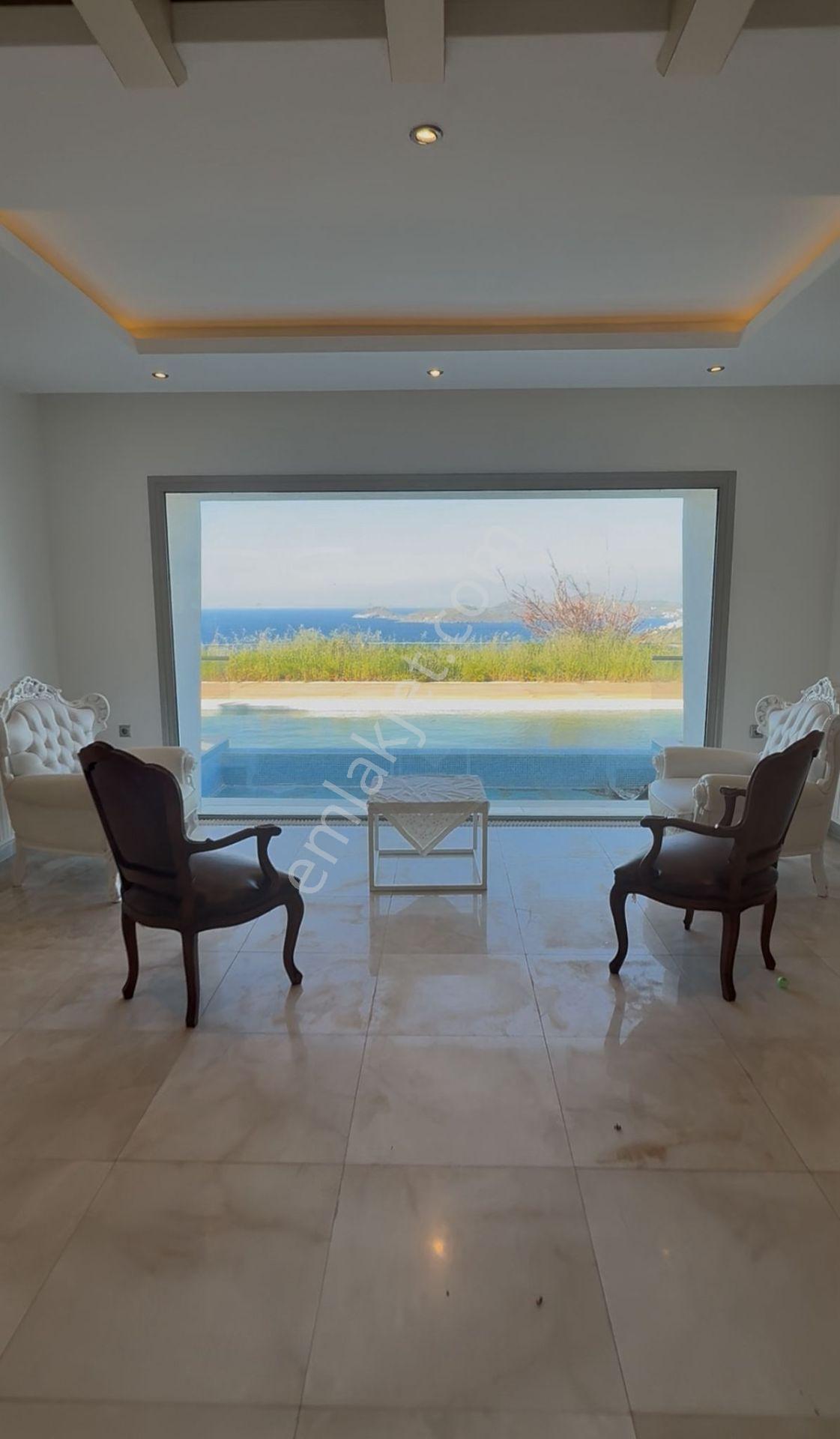 Bodrum Gümüşlük’te Eşsiz Konumda Denize Sıfır Lüks Villa - Görsel 15