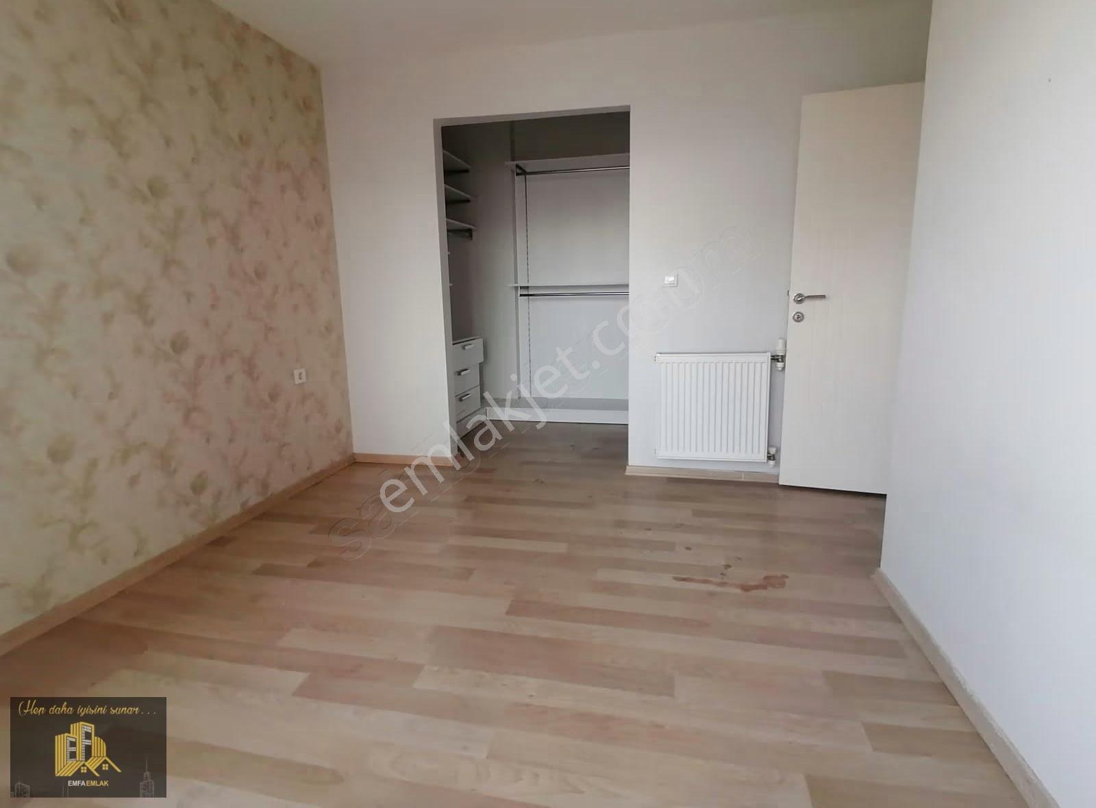 Gürselpaşada Merkezi Konumda 3+1 Havuzlu Sitede - Görsel 17