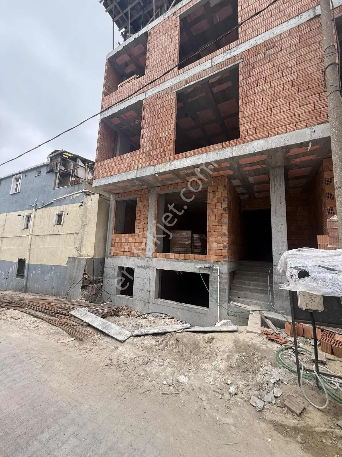 Kanarya Mah. Yazın Teslim Sıfır 3+1 Satılık Daire