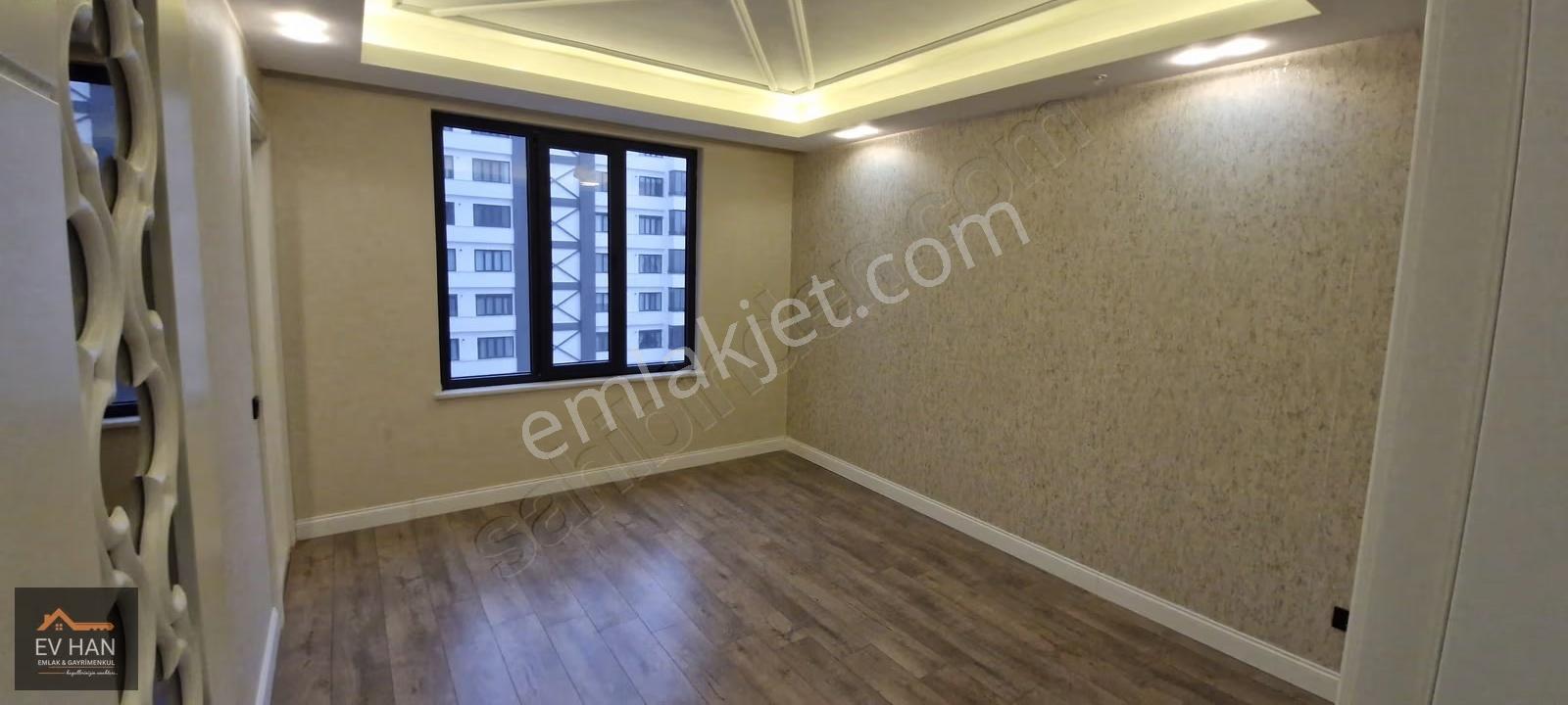 Güvenevler Mah. 4+1 Ultra Geniş Cadde Üzeri Daire - Görsel 9