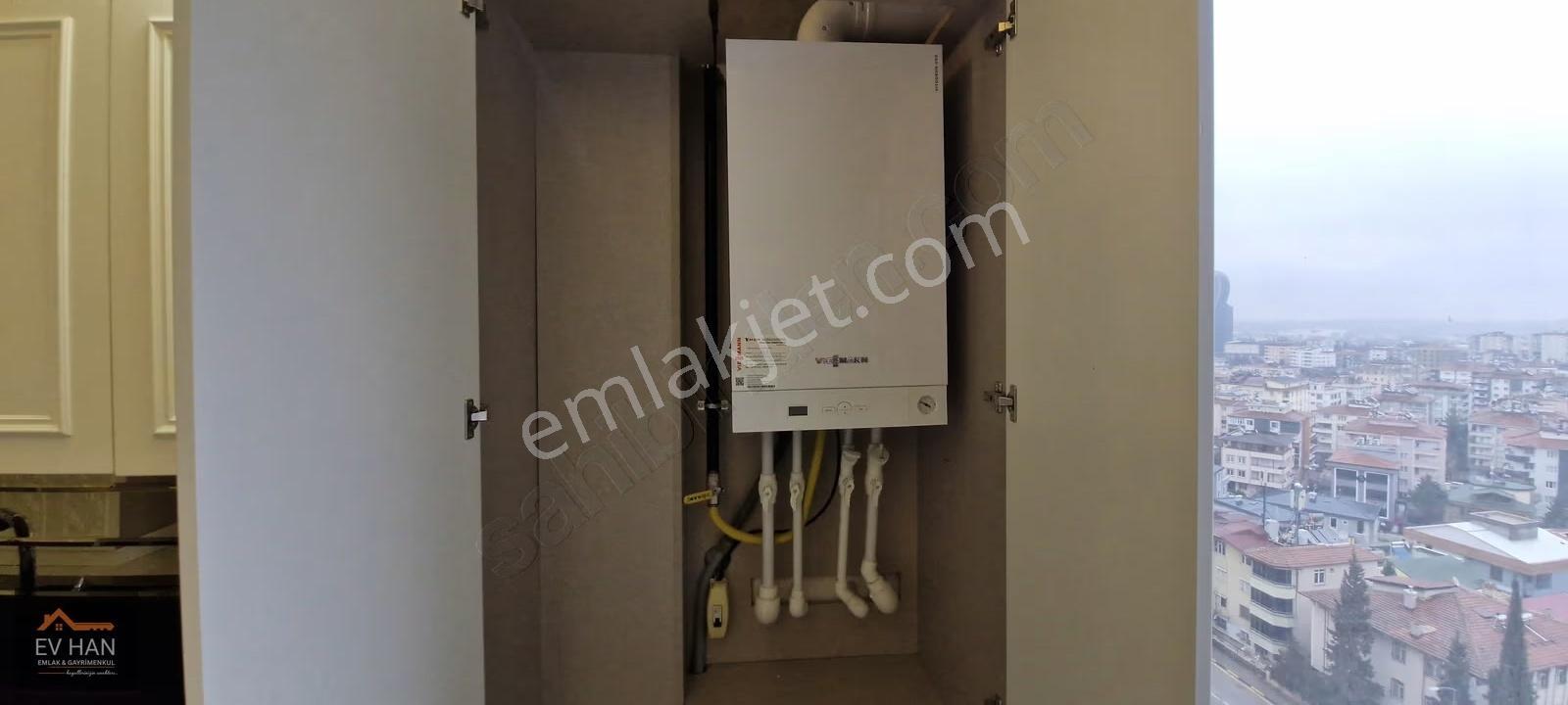 Güvenevler Mah. 4+1 Ultra Geniş Cadde Üzeri Daire - Görsel 21