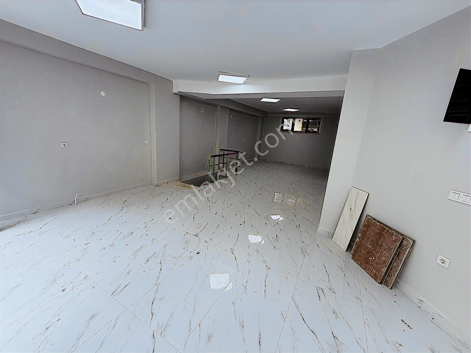 Home'dan İsmetpaşa Mah'de Satılık 200m Yatırımlık Depolu Dükkan. - Görsel 33