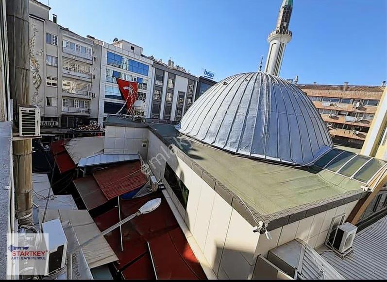 Karşıyaka Çarşı Merkez İş Hanında Eşyalı Kiralık 1+1 Büro Ofis - Görsel 3