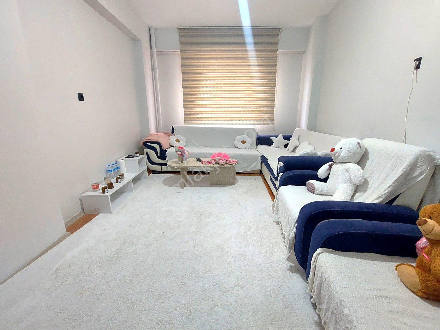 Recep Ümit Emlak'tan Hatboyu-1 Caddesi Üzerinde Kiralık Full Eşyalı 2+1 Temiz Ferah Daire - Görsel 12