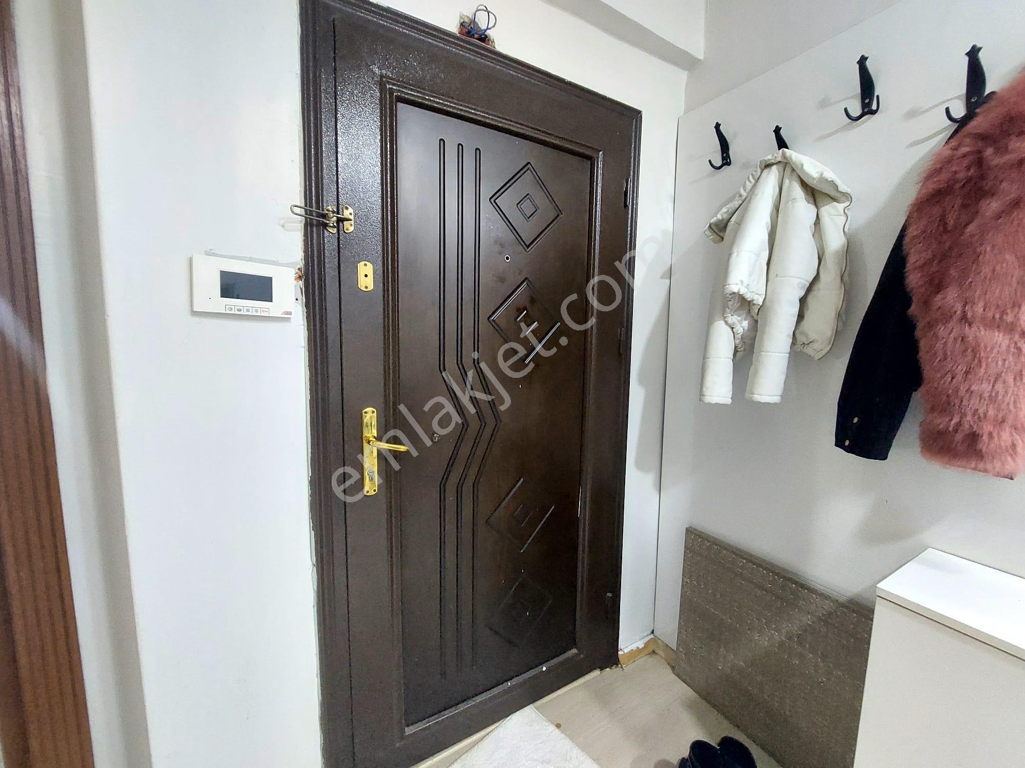 Recep Ümit Emlak'tan Hatboyu-1 Caddesi Üzerinde Kiralık Full Eşyalı 2+1 Temiz Ferah Daire - Görsel 34