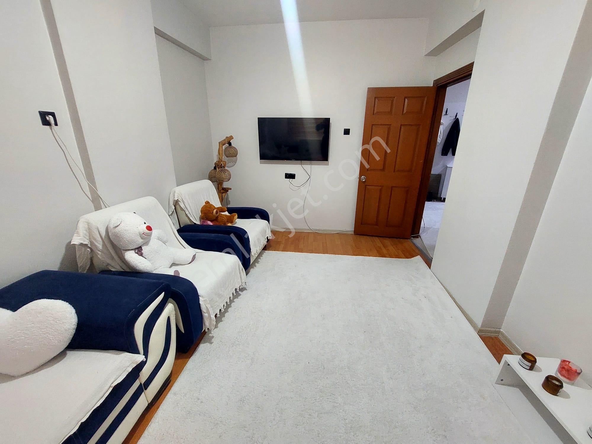 Recep Ümit Emlak'tan Hatboyu-1 Caddesi Üzerinde Kiralık Full Eşyalı 2+1 Temiz Ferah Daire - Görsel 11