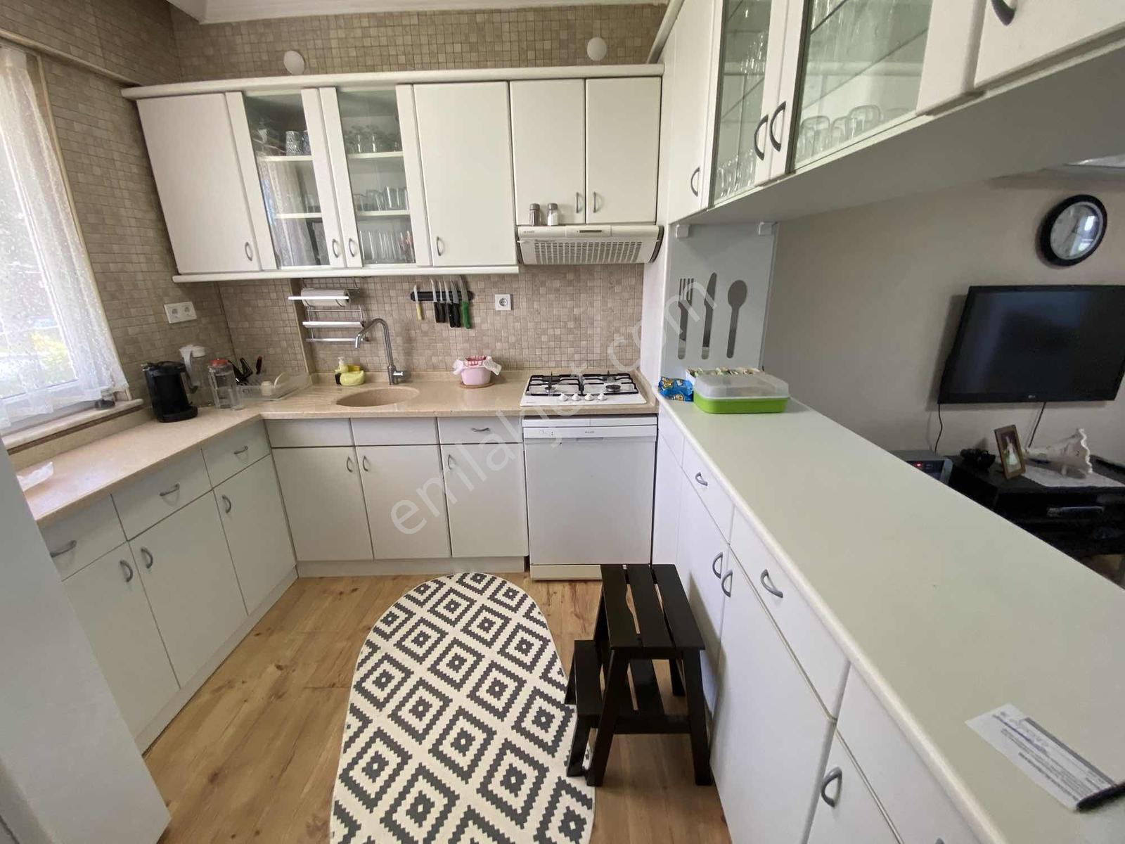 Dağlı Gayrimenkulden|denize|çok Yakın|geniş|bahçeli|3+1|villa - Görsel 4