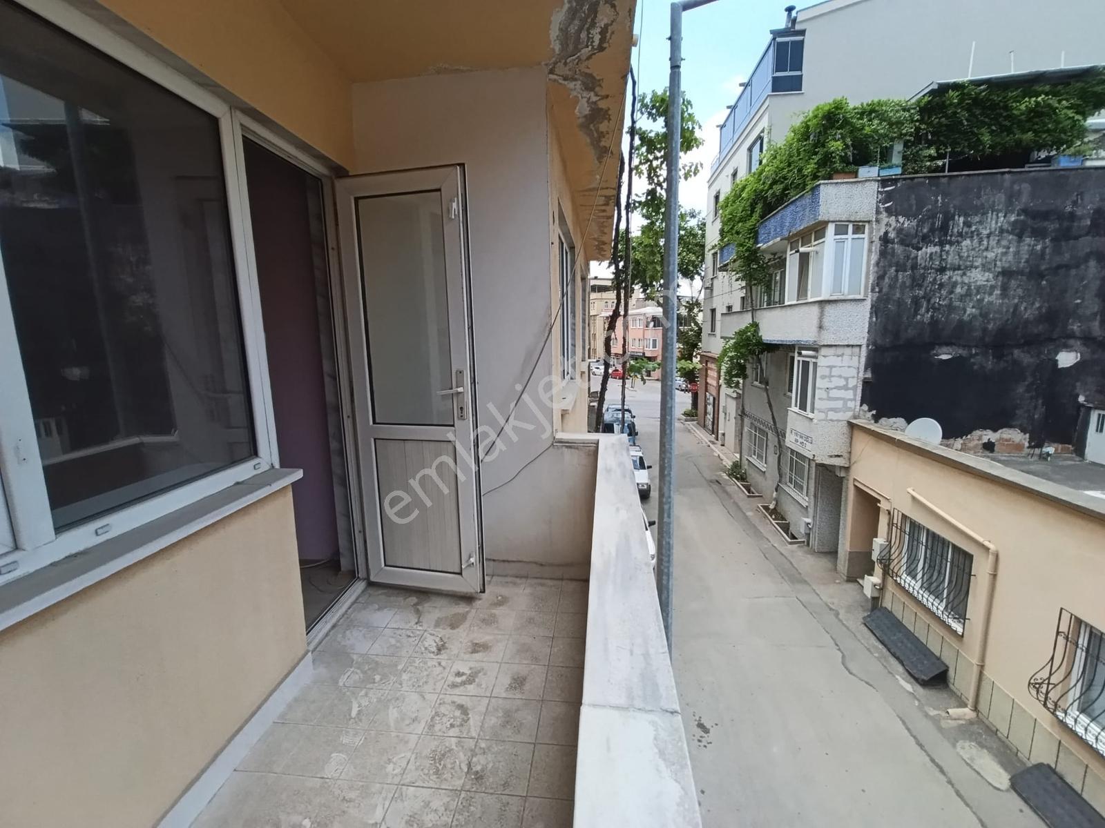 Selçuk Bey Mahallesi 3 Katlı Garajlı Bina - Görsel 22