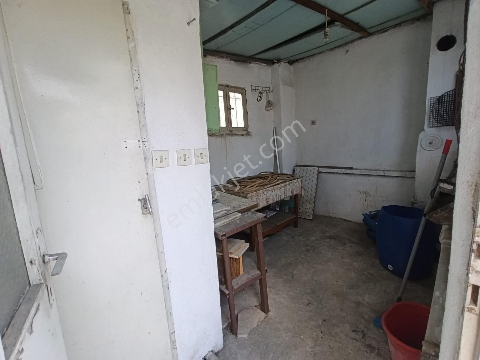 Selçuk Bey Mahallesi 3 Katlı Garajlı Bina - Görsel 28