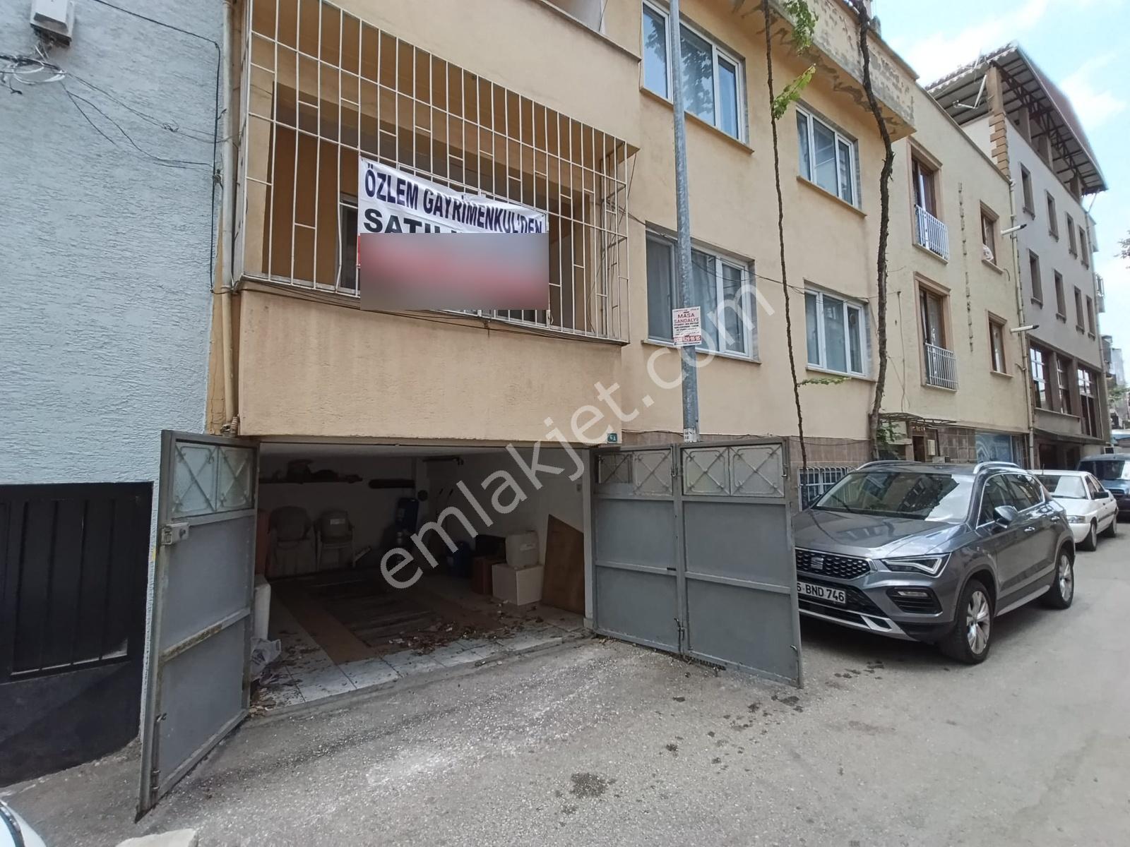 Selçuk Bey Mahallesi 3 Katlı Garajlı Bina - Görsel 16