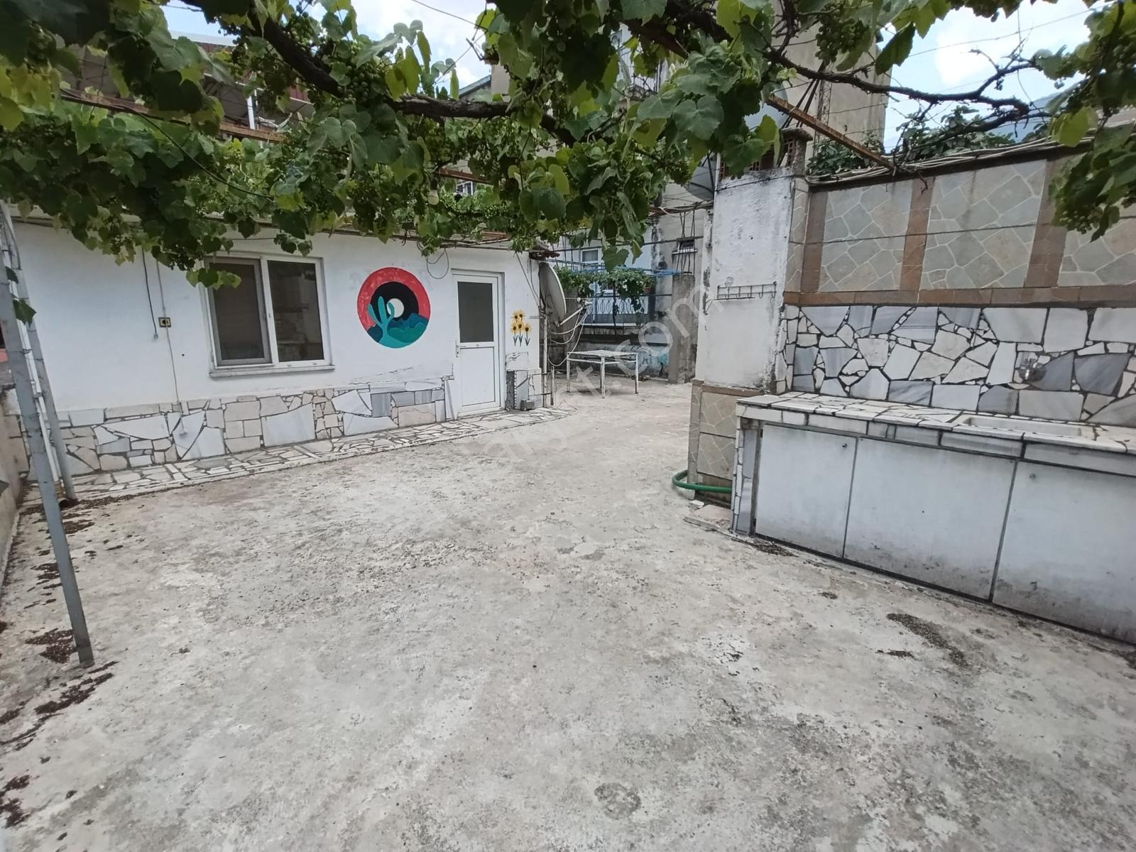 Selçuk Bey Mahallesi 3 Katlı Garajlı Bina - Görsel 26