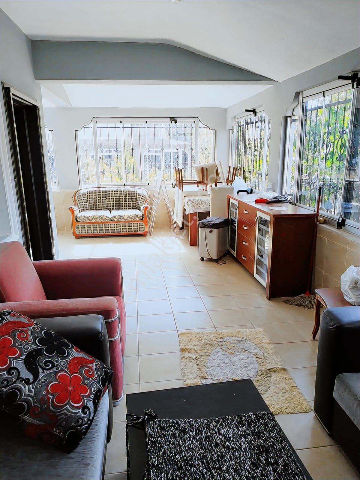 Yeniçiftlik Sahile 5 Dk Triplex Villa Deniz Manzaralı Köşebaşı - Görsel 8