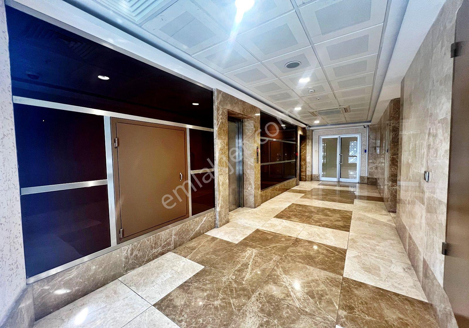 İstoç Burak Plaza'da, 500 M2, İşyeri & Büro & Ofis Katı ... - Görsel 7
