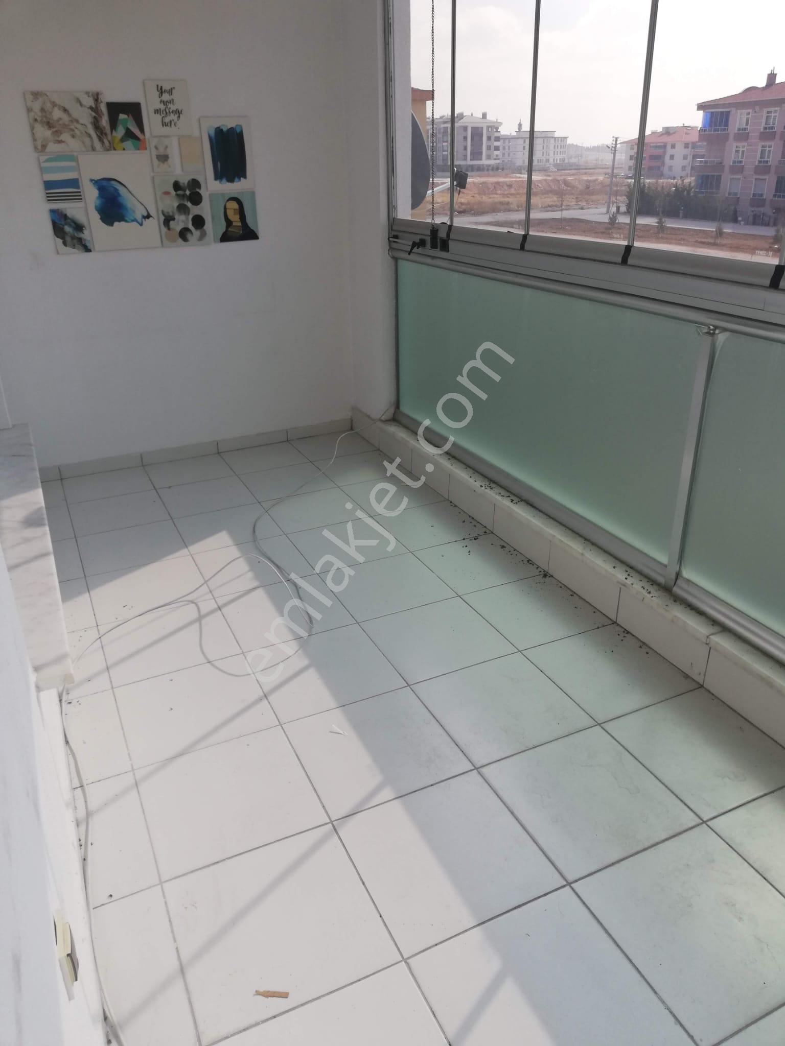 Emrah Çiftci'den Selçuklu Sancak Mah. Tramvay Yanı Kiralık 1+1 Eşyasız Bakımlı Daire - Görsel 19