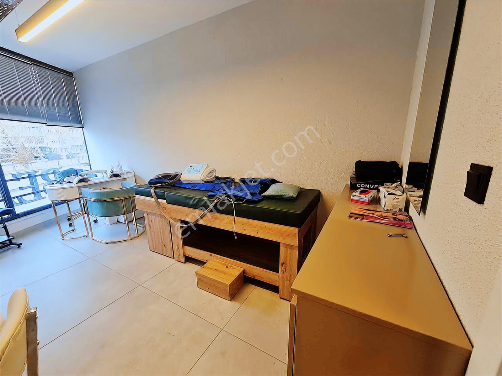 Emlakyaptan 680 M² Devren Satılık Güzellik Merkezi - Görsel 20