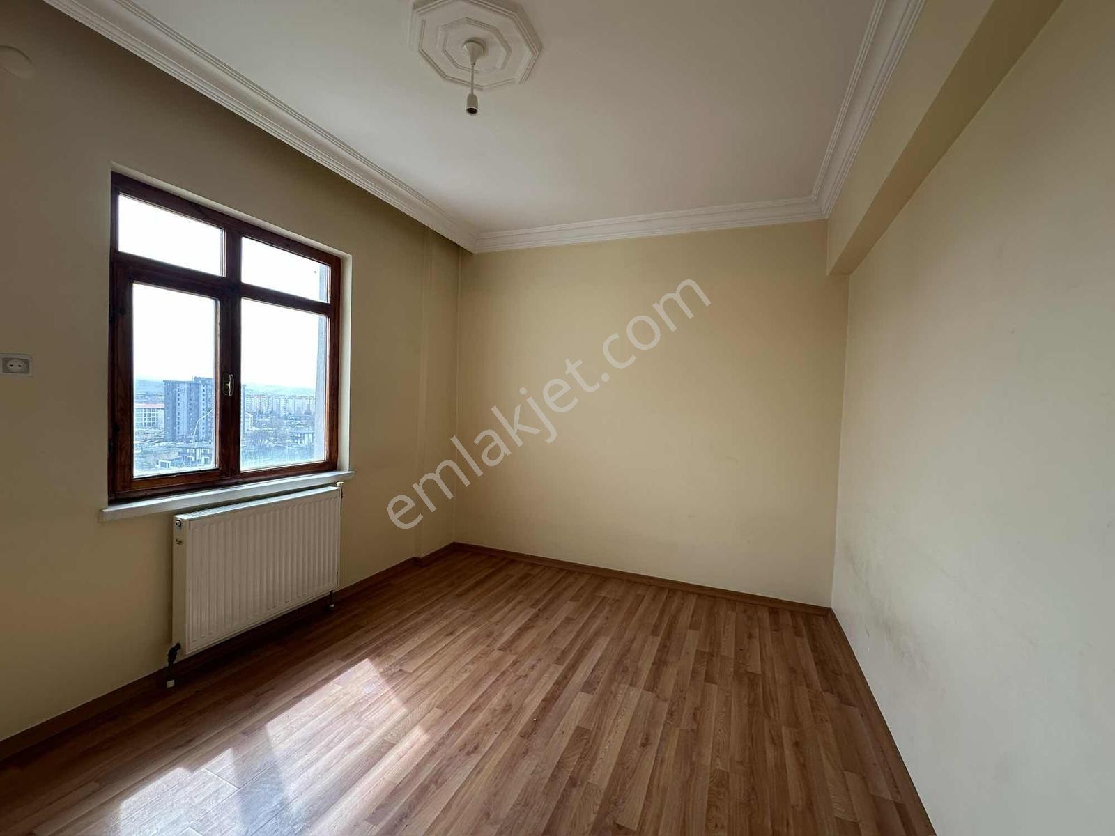 Nova'dan 3+1 Hastane Yakını Manzaralı Kiralık Daire - Görsel 7