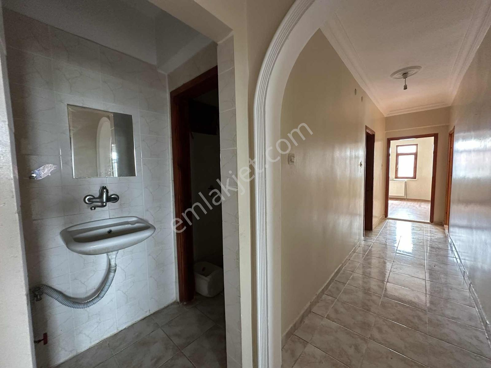 Nova'dan 3+1 Hastane Yakını Manzaralı Kiralık Daire - Görsel 6