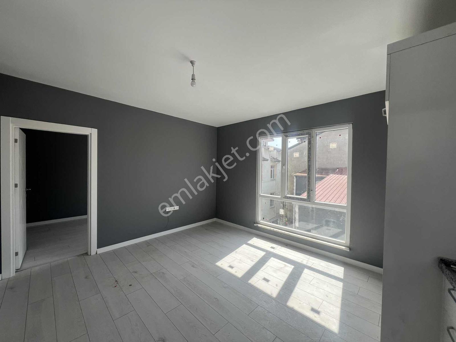 Ulaş Gayrimenkulden Akyazı Sağlık Ocağı Mevki Satılık 1+1 - Görsel 28
