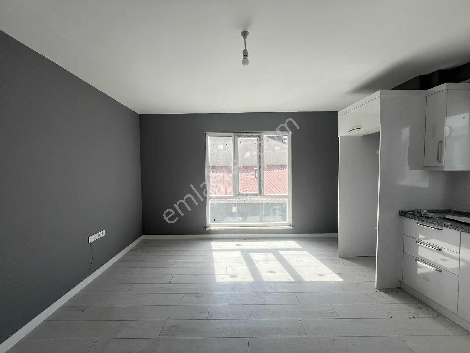 Ulaş Gayrimenkulden Akyazı Sağlık Ocağı Mevki Satılık 1+1 - Görsel 30